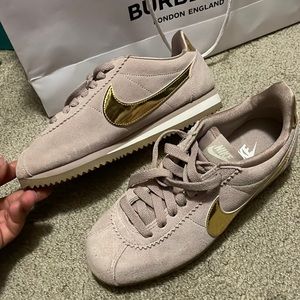 Nike Cortez